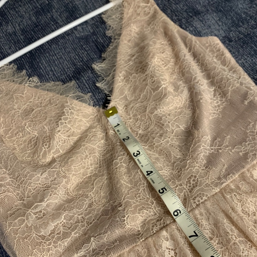 BCBG MaxAzria Lace Dress - Picture 7 of 16